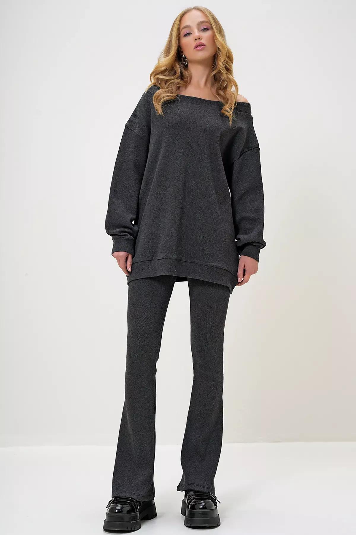 Grey Boat Neck Bell Bottoms, , large image number 3