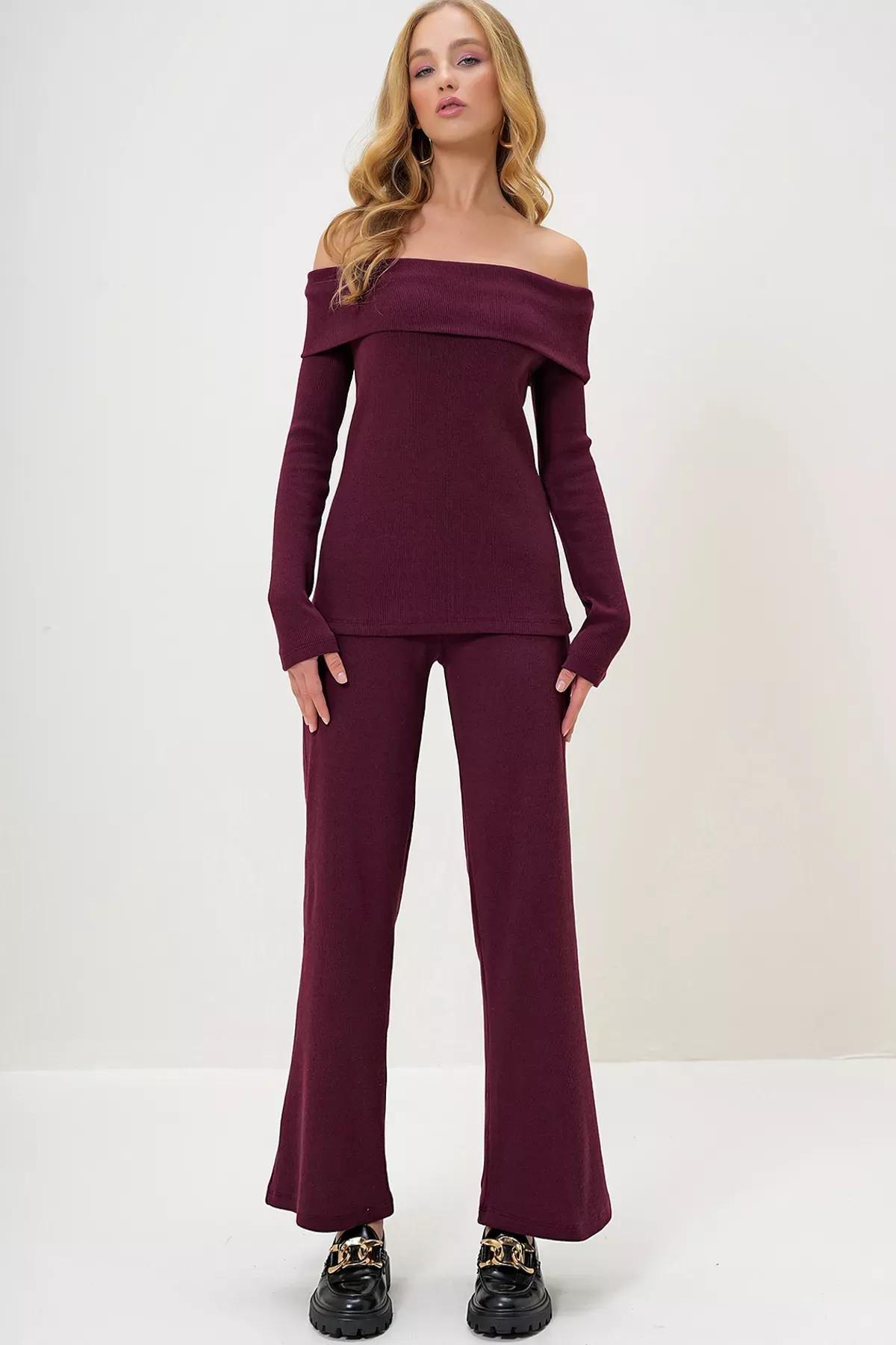 Burgundy Madonna Collar Suit, Burgundy, large image number 1