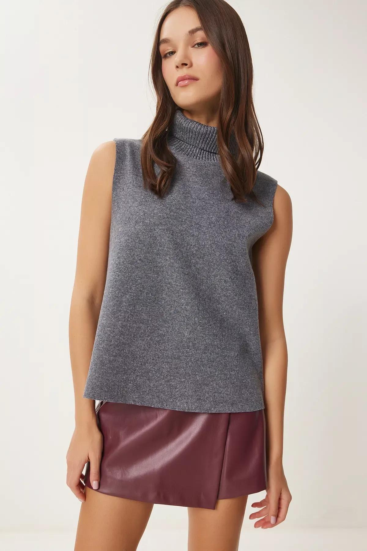 Grey Turtleneck Ribbed Blouse, , large image number 1