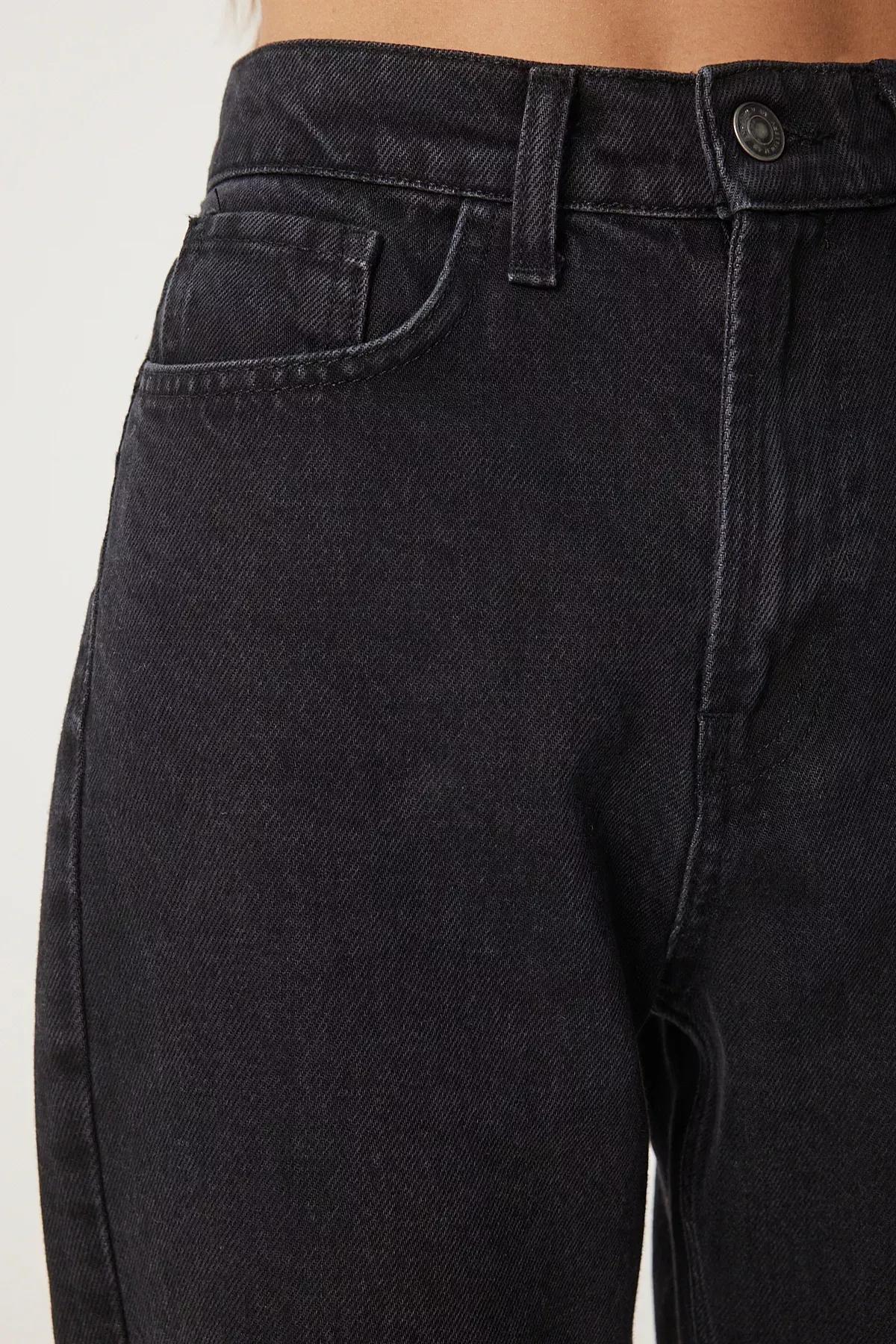 Black Mid Waist Straight Jeans, BLACK, large image number 4