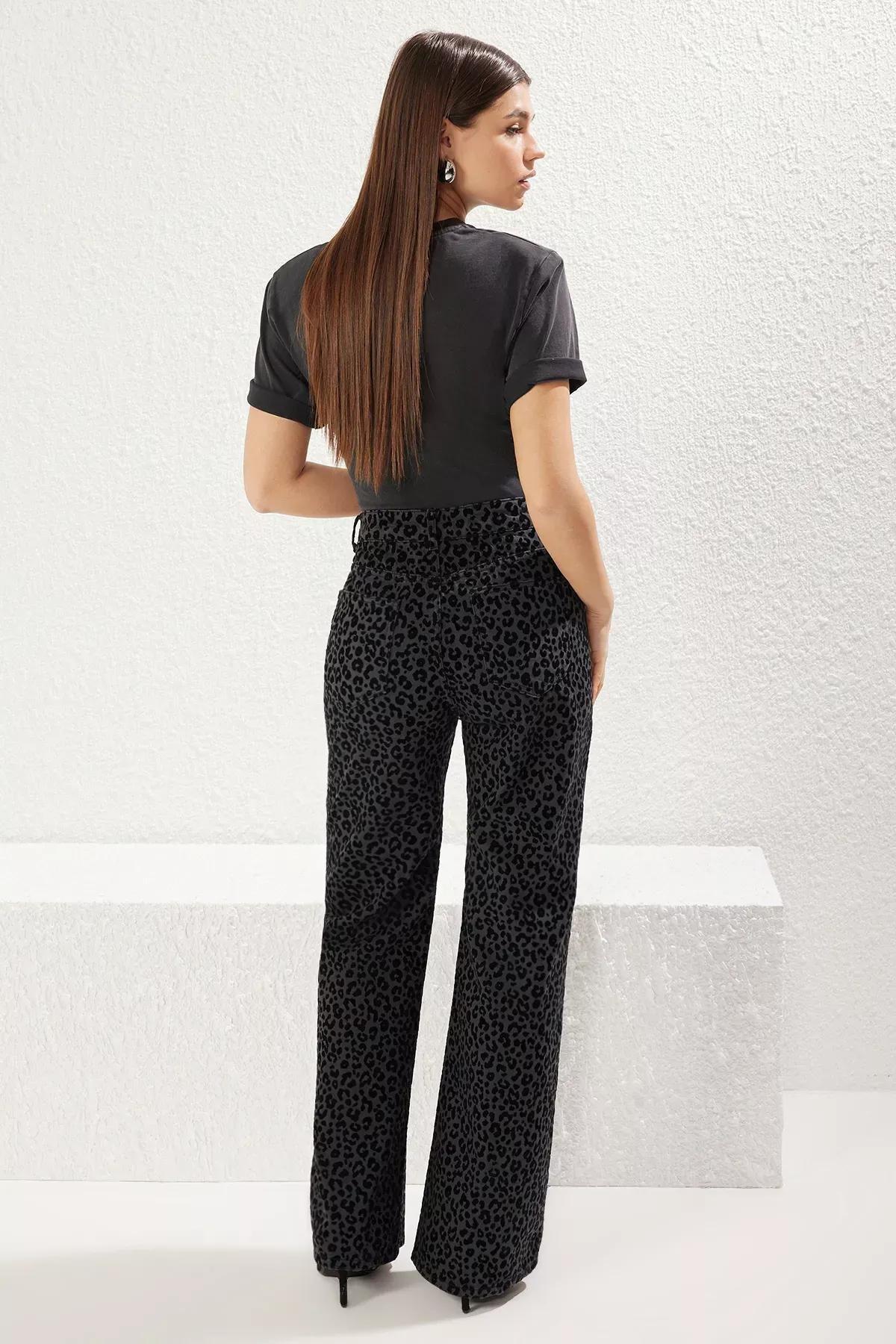 Black Suede Leopard Jeans, , large image number 4