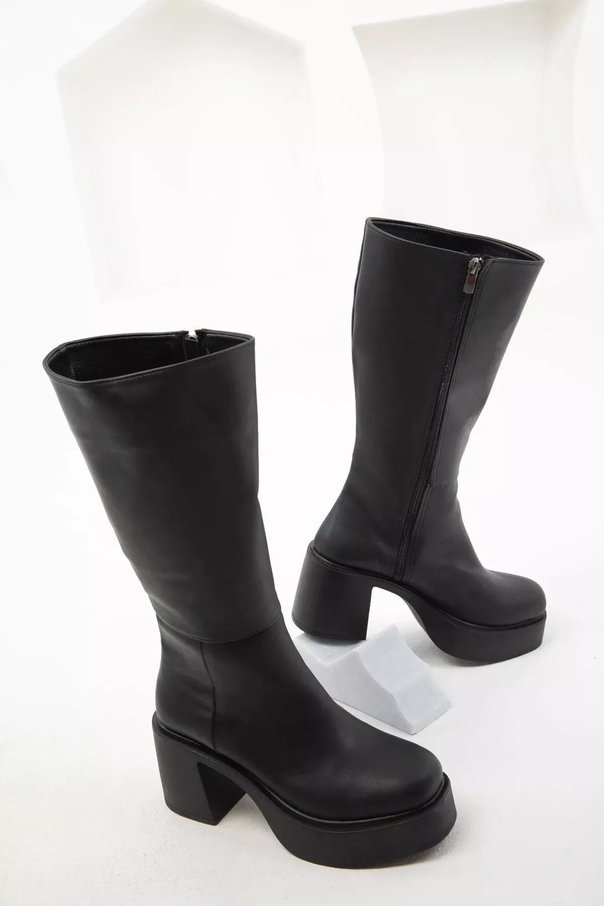 Black Boots, BLACK, large image number 1