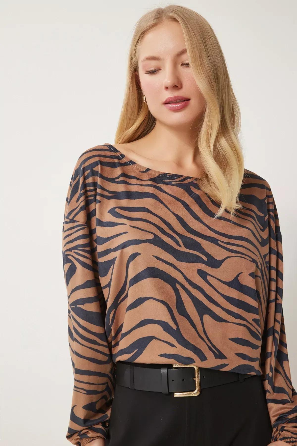 Black-Beige Zebra Suede Knit Blouse, Black Beige, large image number 0