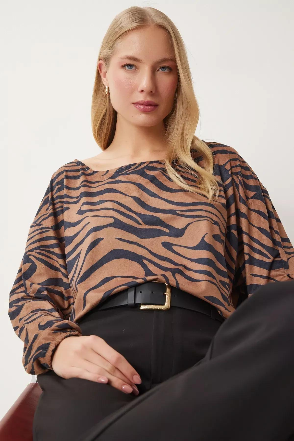 Black-Beige Zebra Suede Knit Blouse, Black Beige, large image number 3