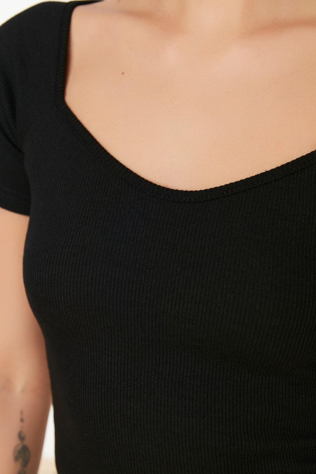 Black Slim Sweetheart Neckline Blouse, , large image number 2