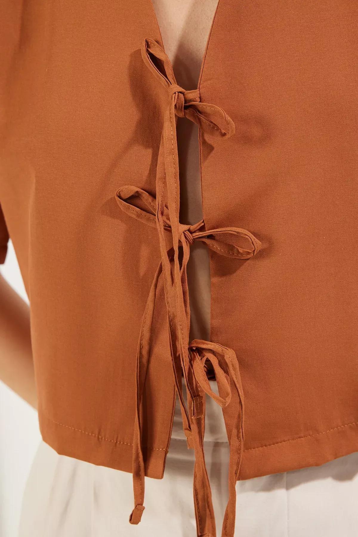 Brown Tie Crop Blouse, Brown, large image number 3