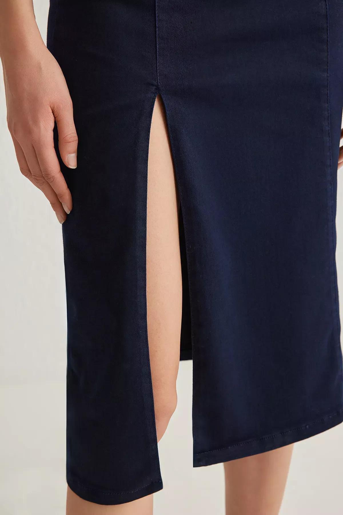 Blue Slit Midi Denim Dress, , large image number 3