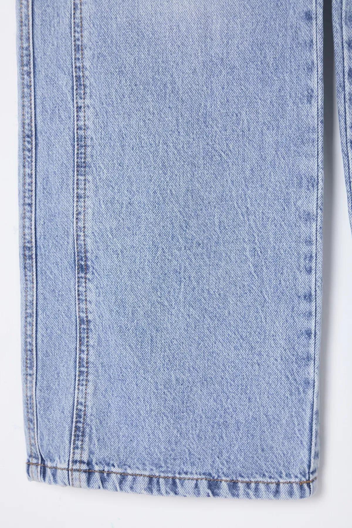 جينز بقصة ساق عريضة بدرز حياكة، أزرق, Blue, large image number 5