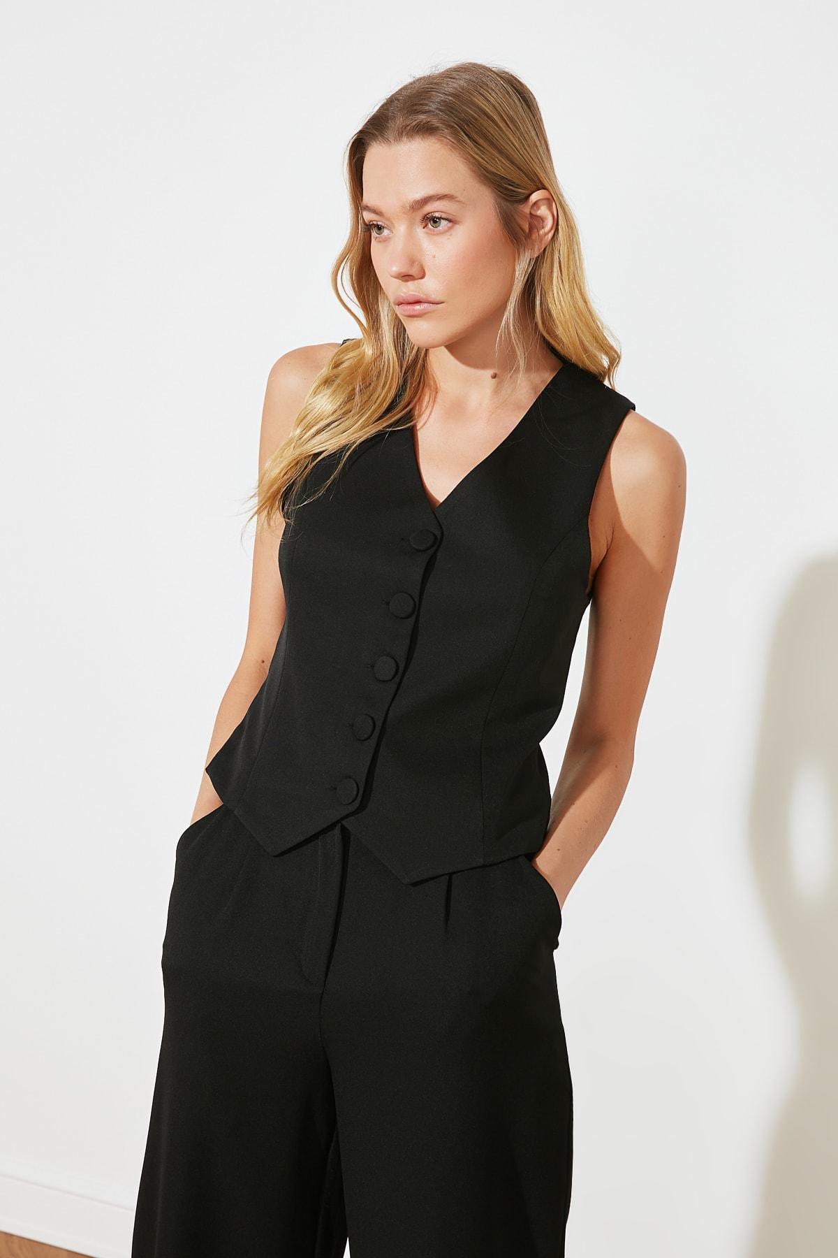Black V-Neck Fitted Vest, , large image number 8