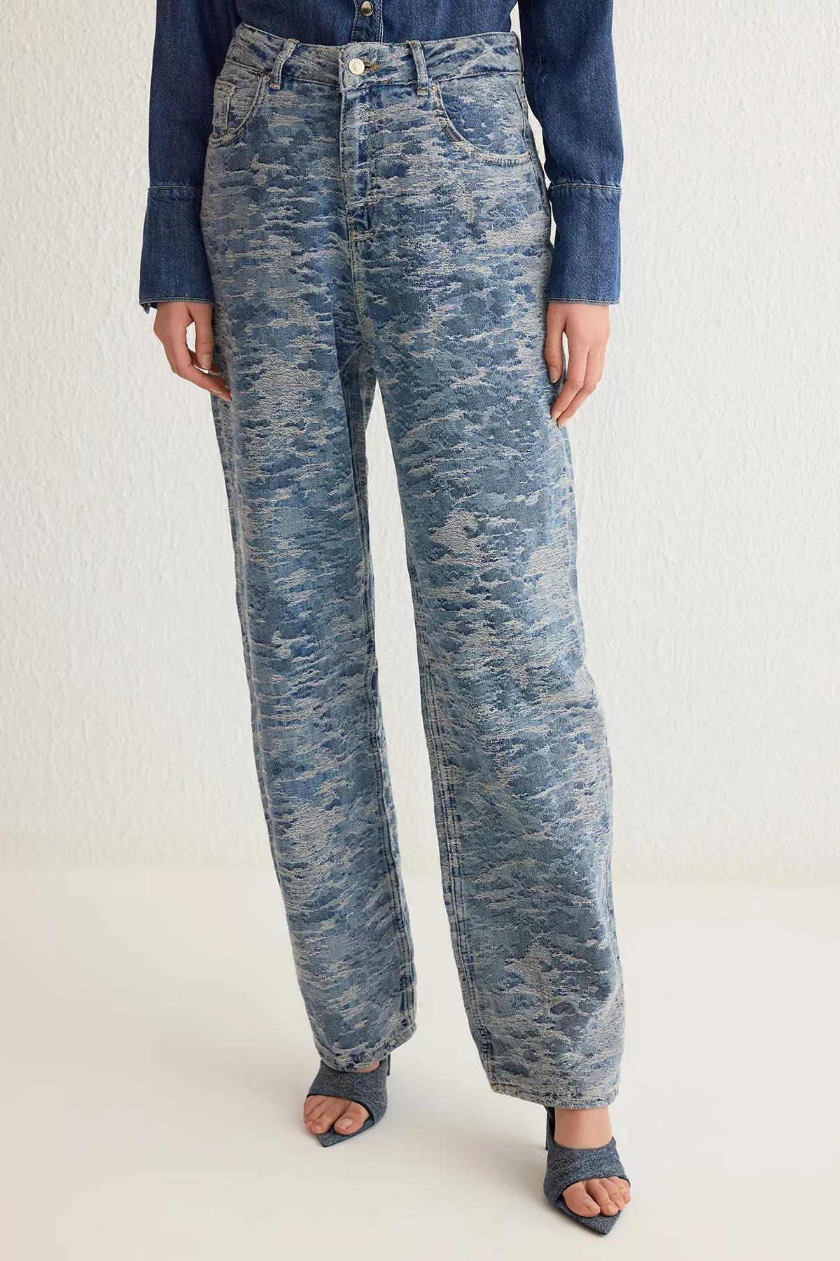 Blue Textured Low Waist Jeans, , large image number 2
