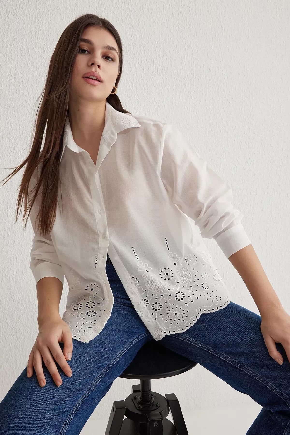 White Collar Regular Fit Woven Shirt, White, large image number 0