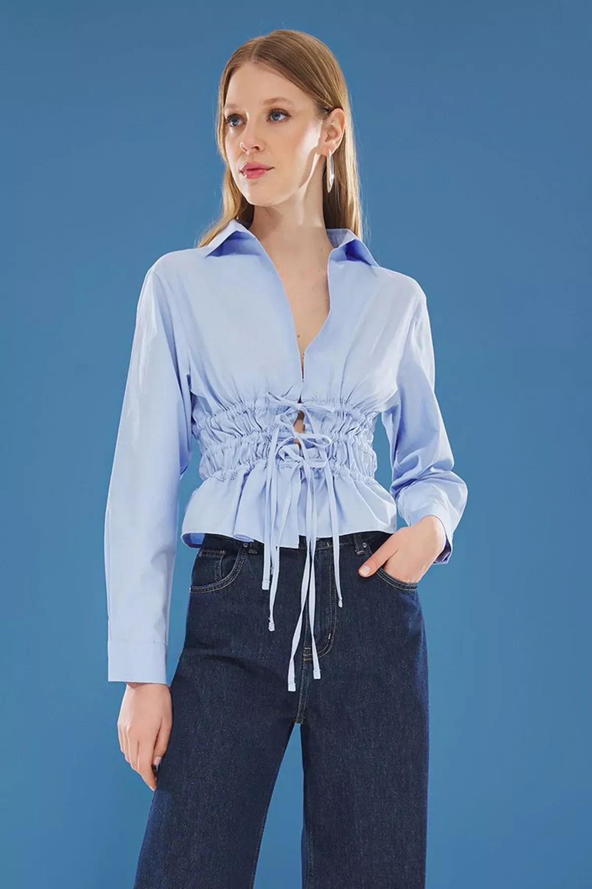 قميص بقصة ضيقة بربطة، أزرق, LIGHT BLUE, large image number 0