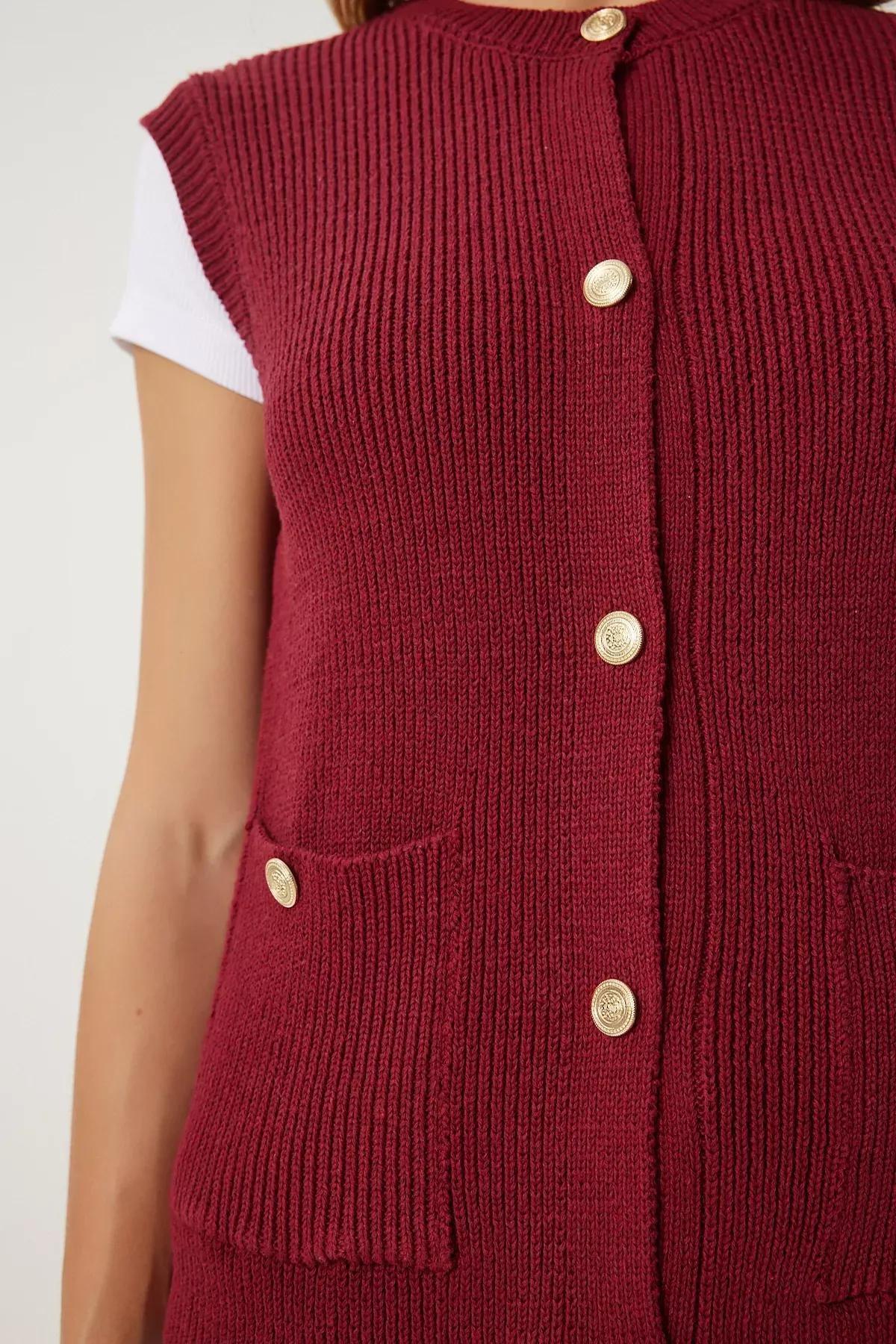 Burgundy Buttoned Pocket Knit Vest, C101_7277, large image number 3