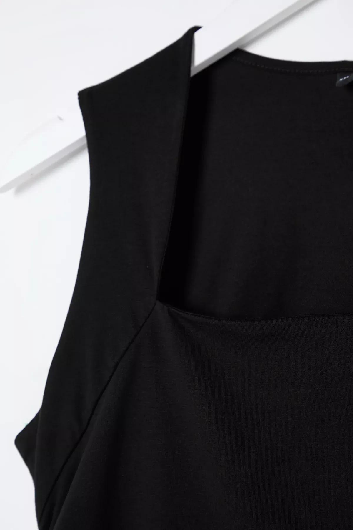Black Plain Square Neck Strappy Gathered Blouse, , large image number 6