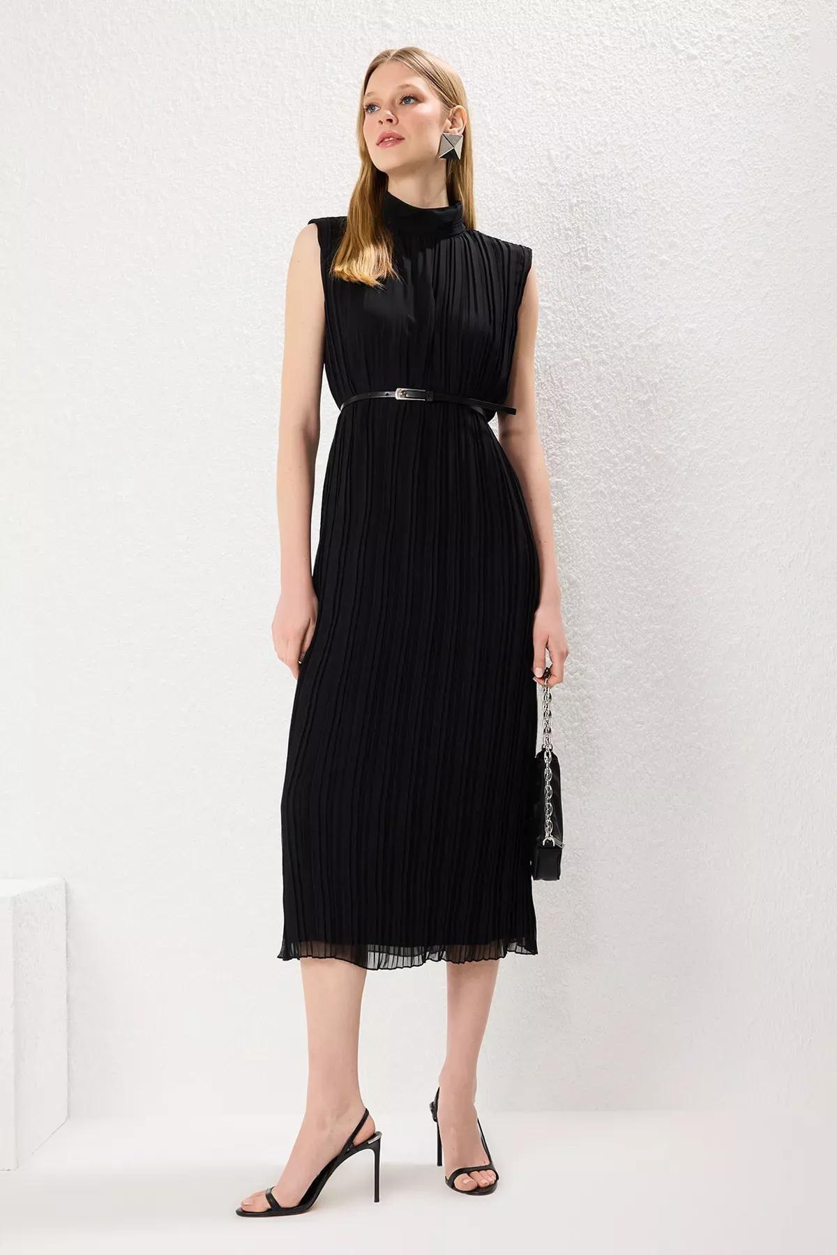 Black Belted Straight Pleated Midi Dress, , large image number 1