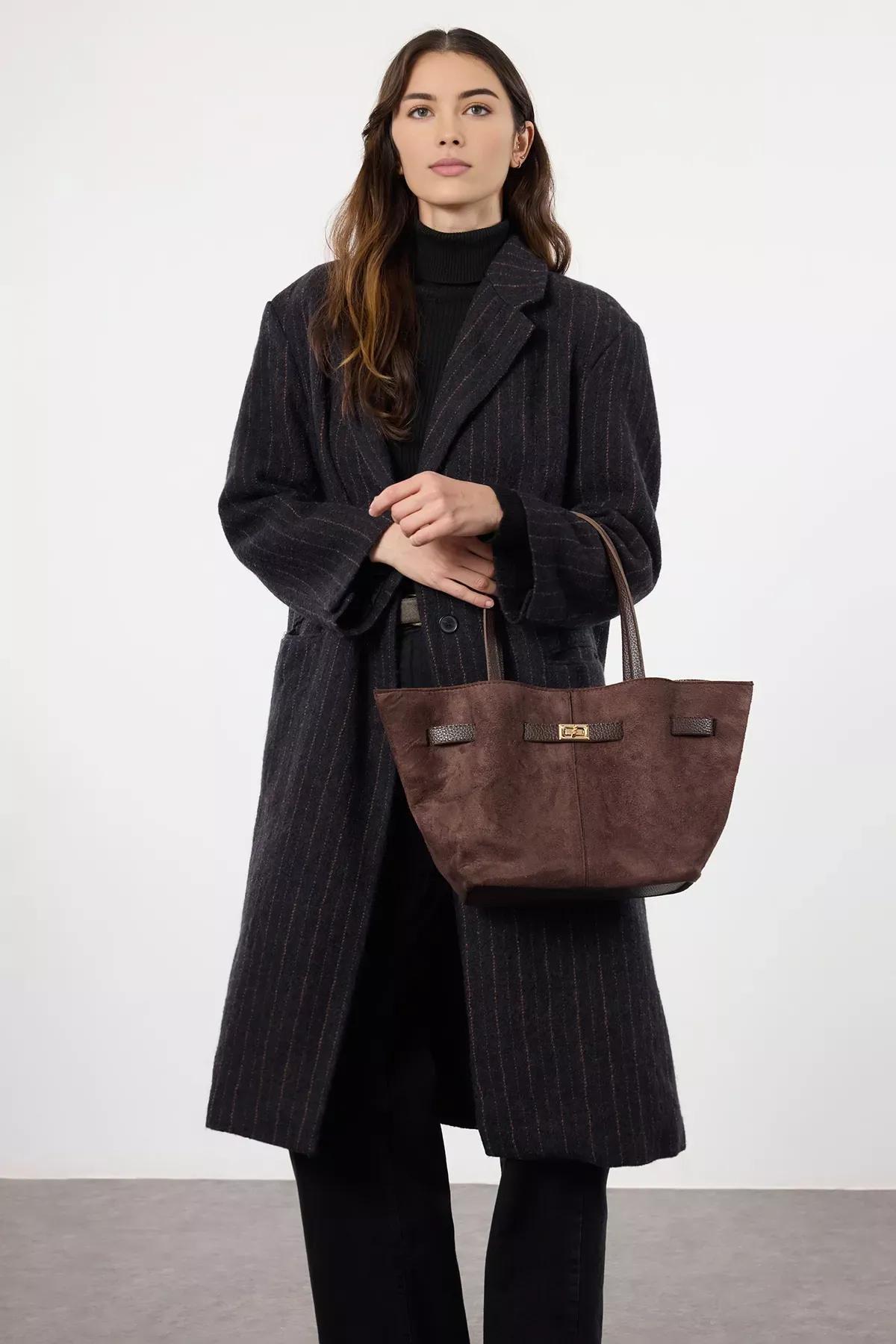brown suede handle shoulder bag, Dark brown, large image number 1