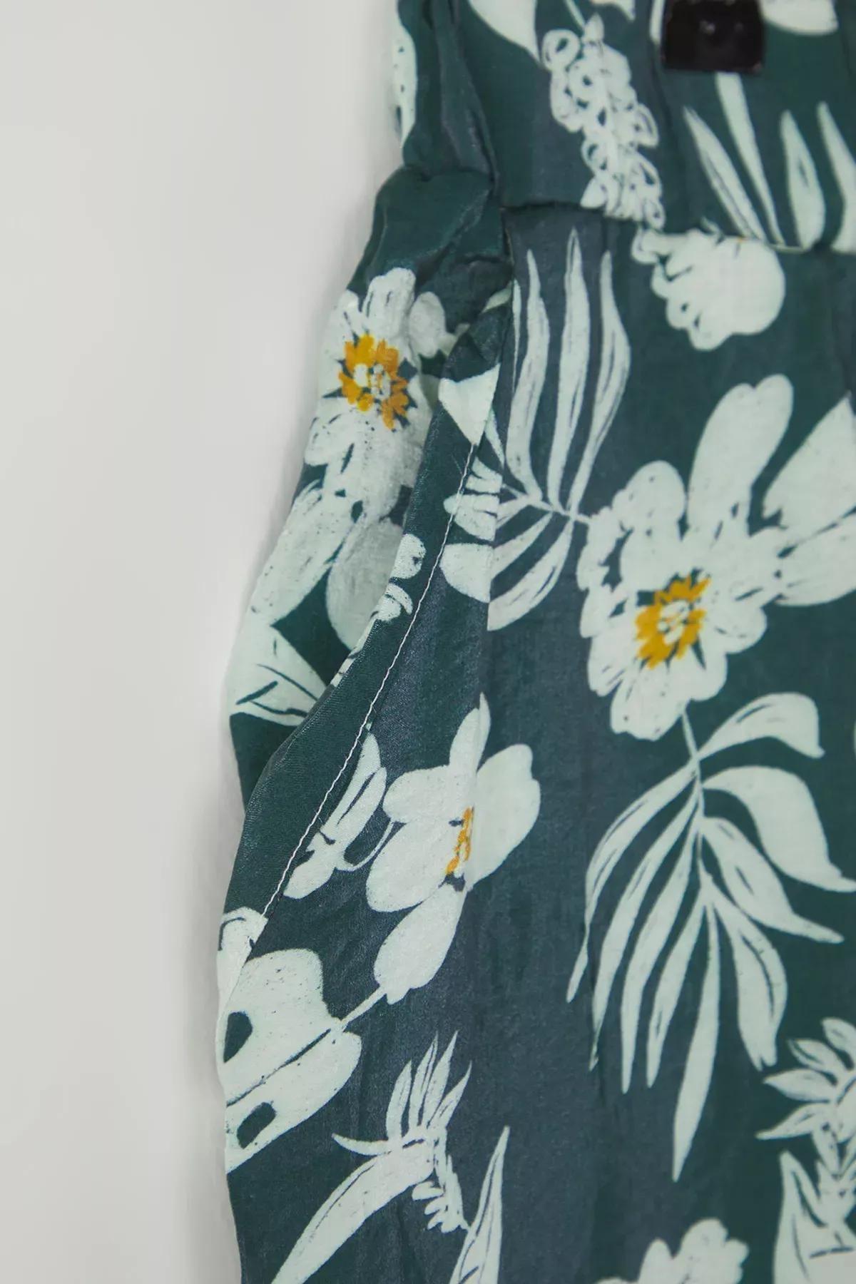 Multicolour High Waist Relaxed Floral Plus-Size Trousers, C101_7382, large image number 5