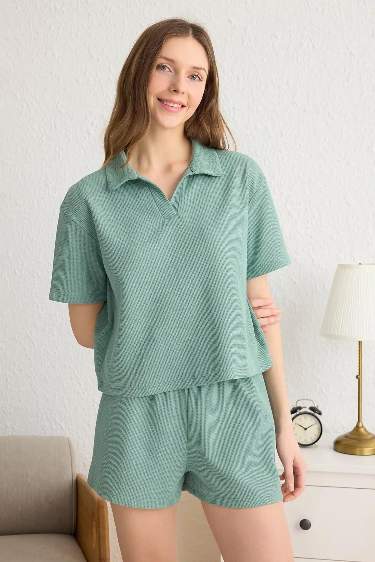 Green Slogan Pajama Set, , large image number 1