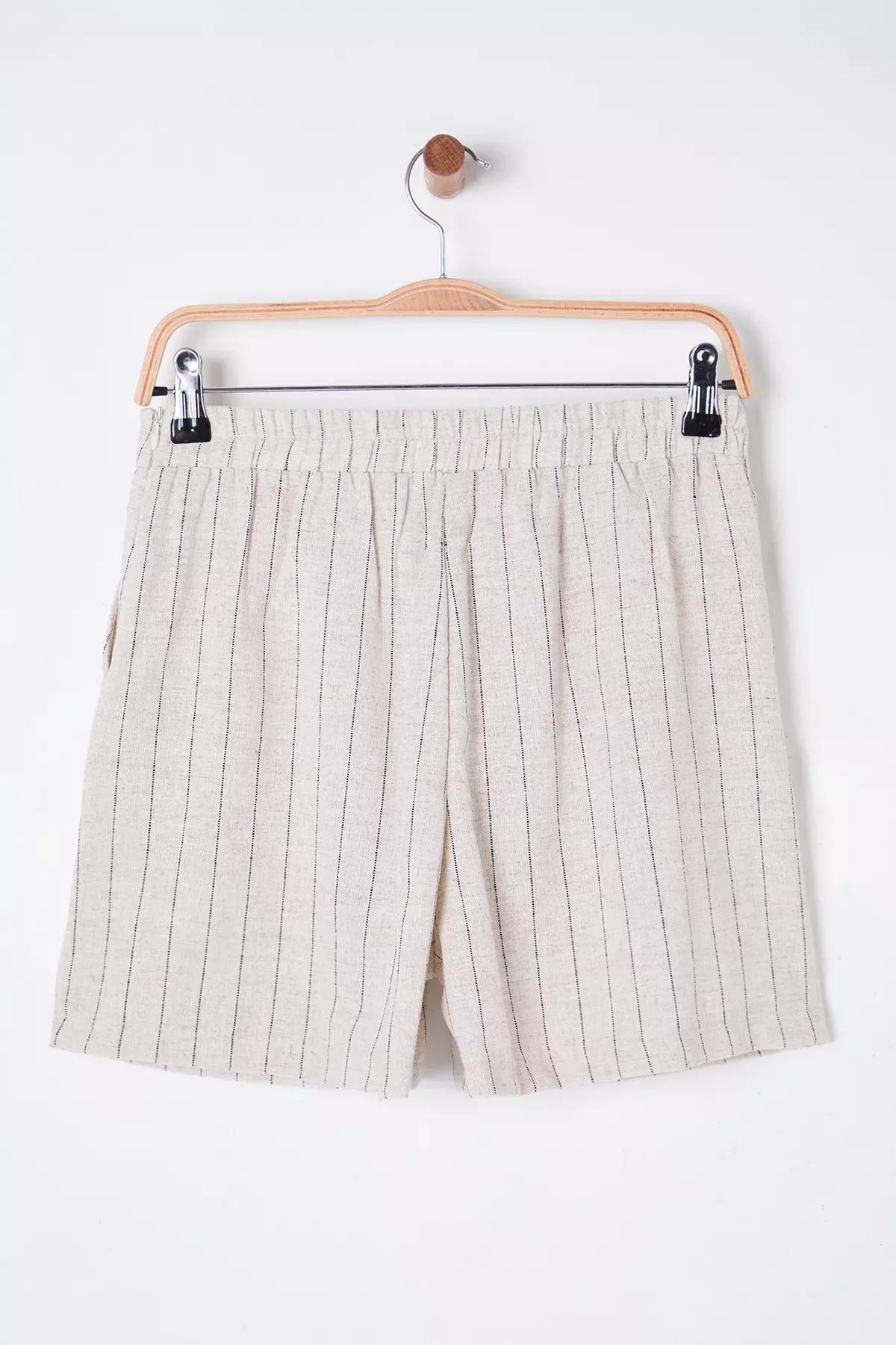Beige Striped Back Waist Knee Shorts, , large image number 6