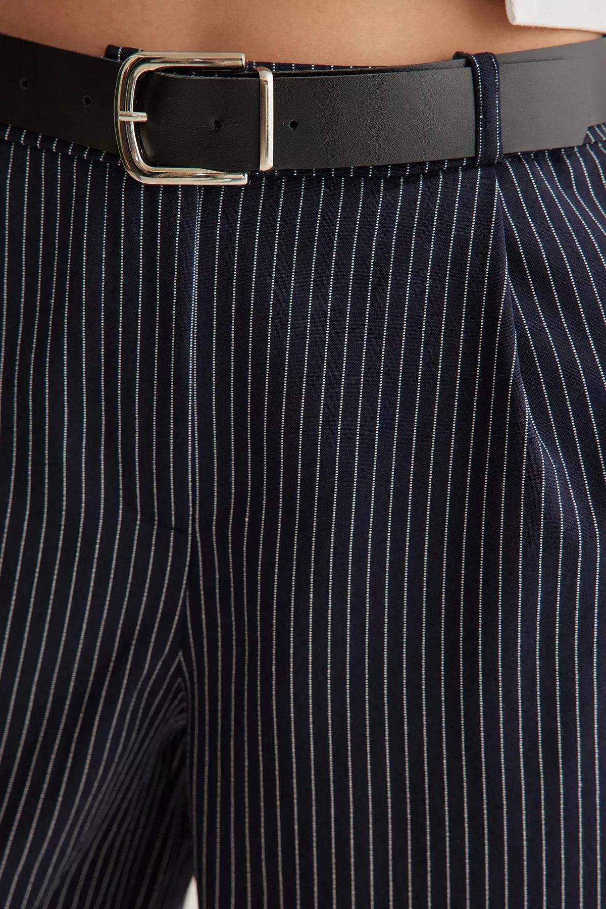Navy Belted Knee Length Shorts, , large image number 3