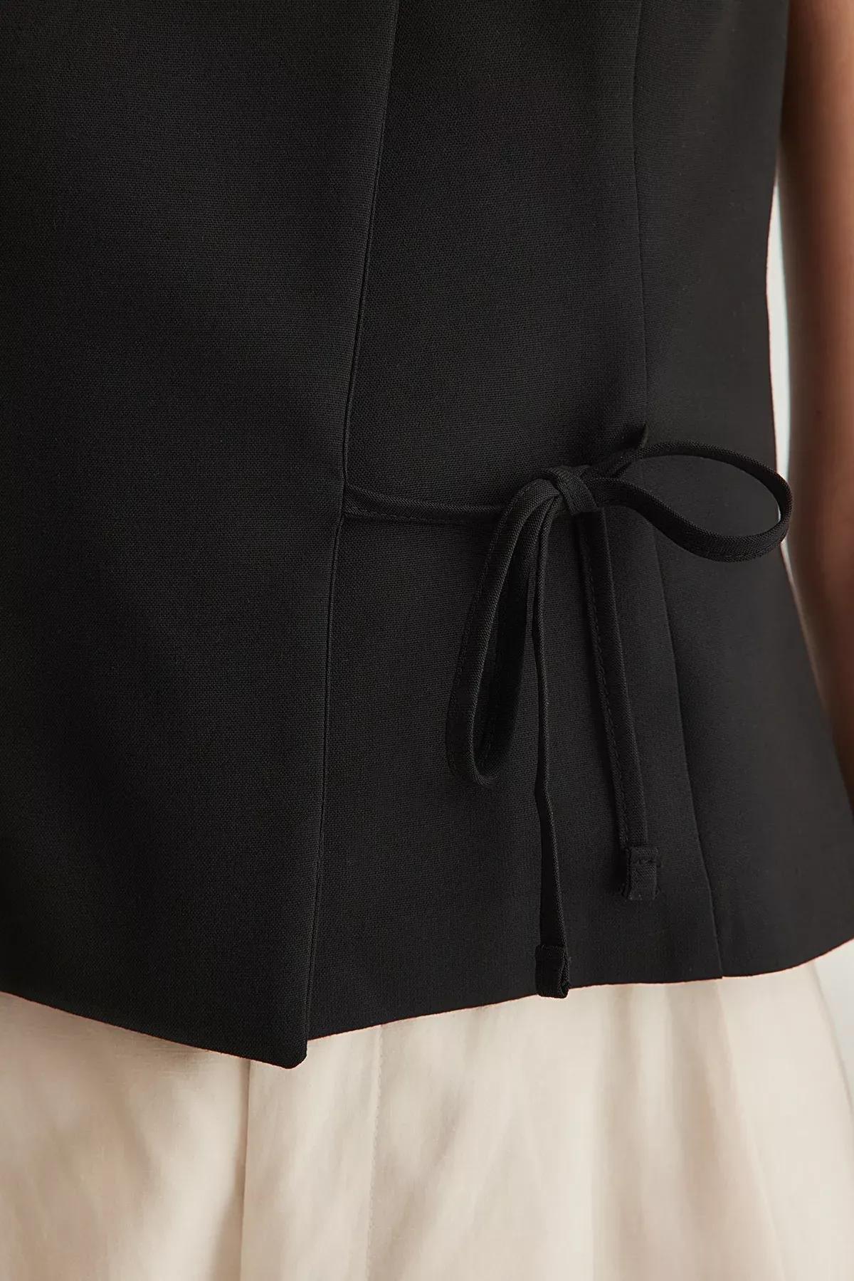 Black Slim Fit Lacing Vest, BLACK, large image number 3