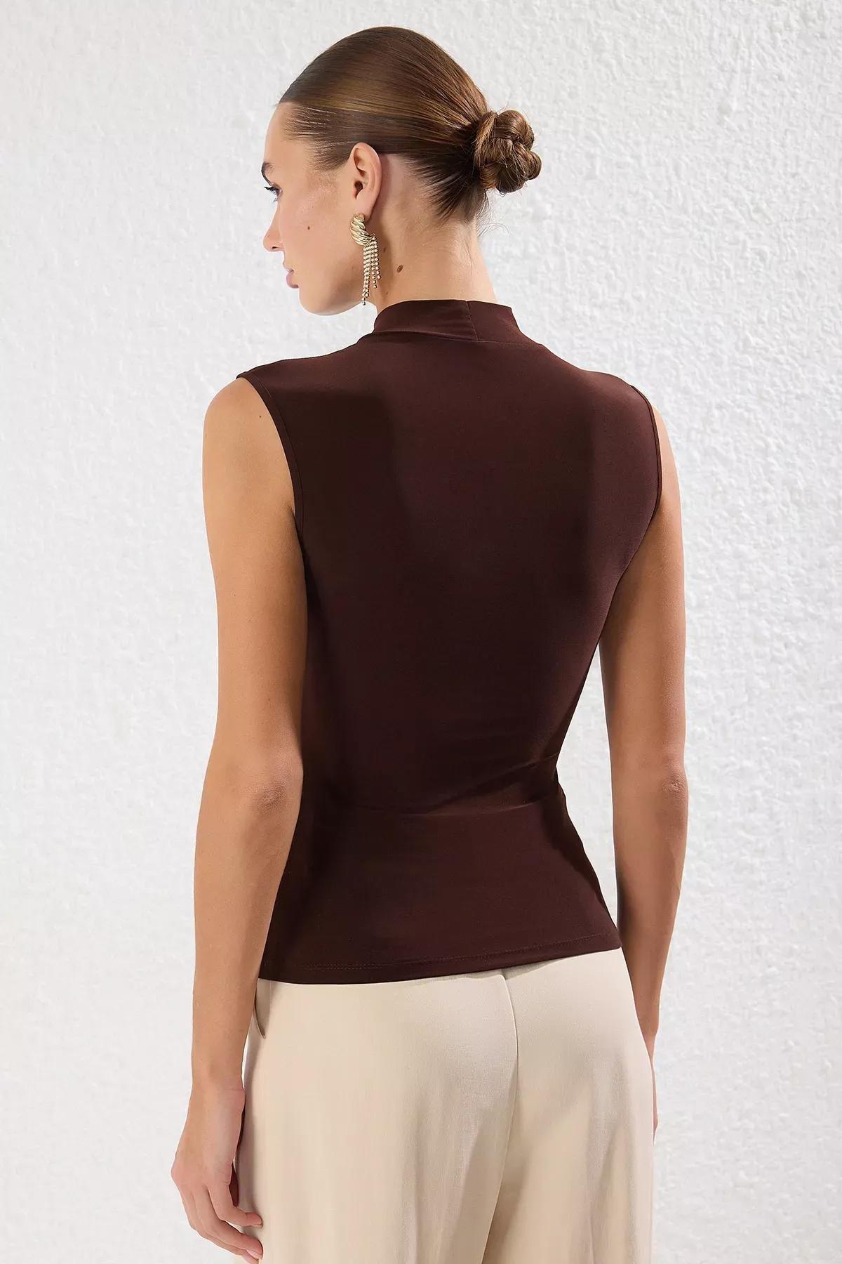 Brown Stand Collar Knit Blouse, Brown, large image number 4