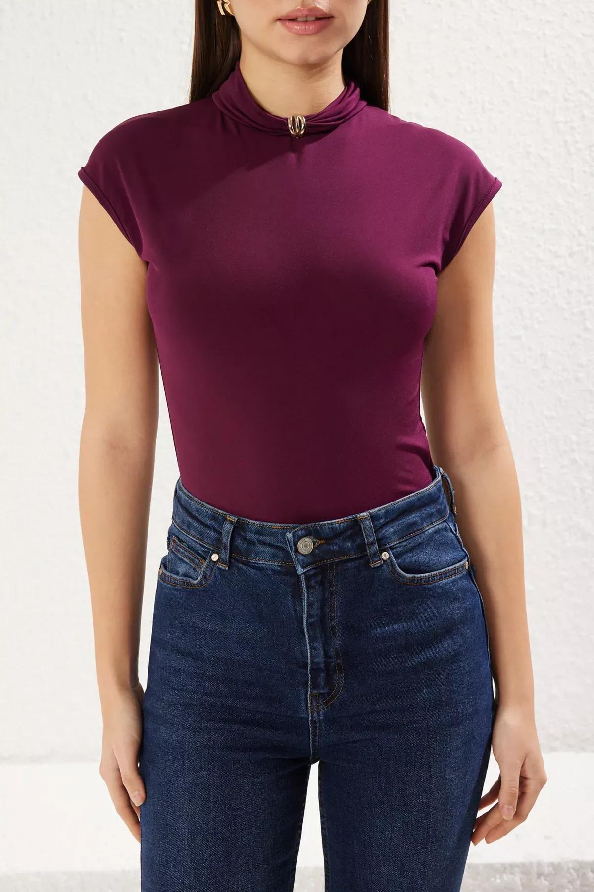 Red Fitted Knitted Bodysuit, , large image number 3