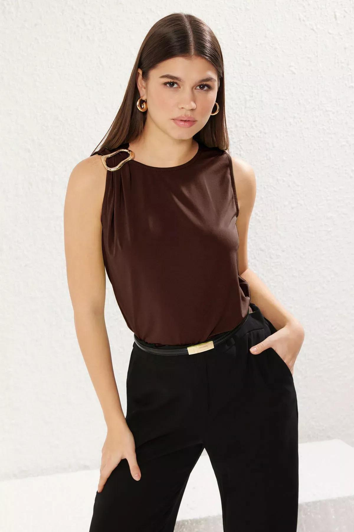 Brown Accessory Detailed Knitted Blouse, Brown, medium