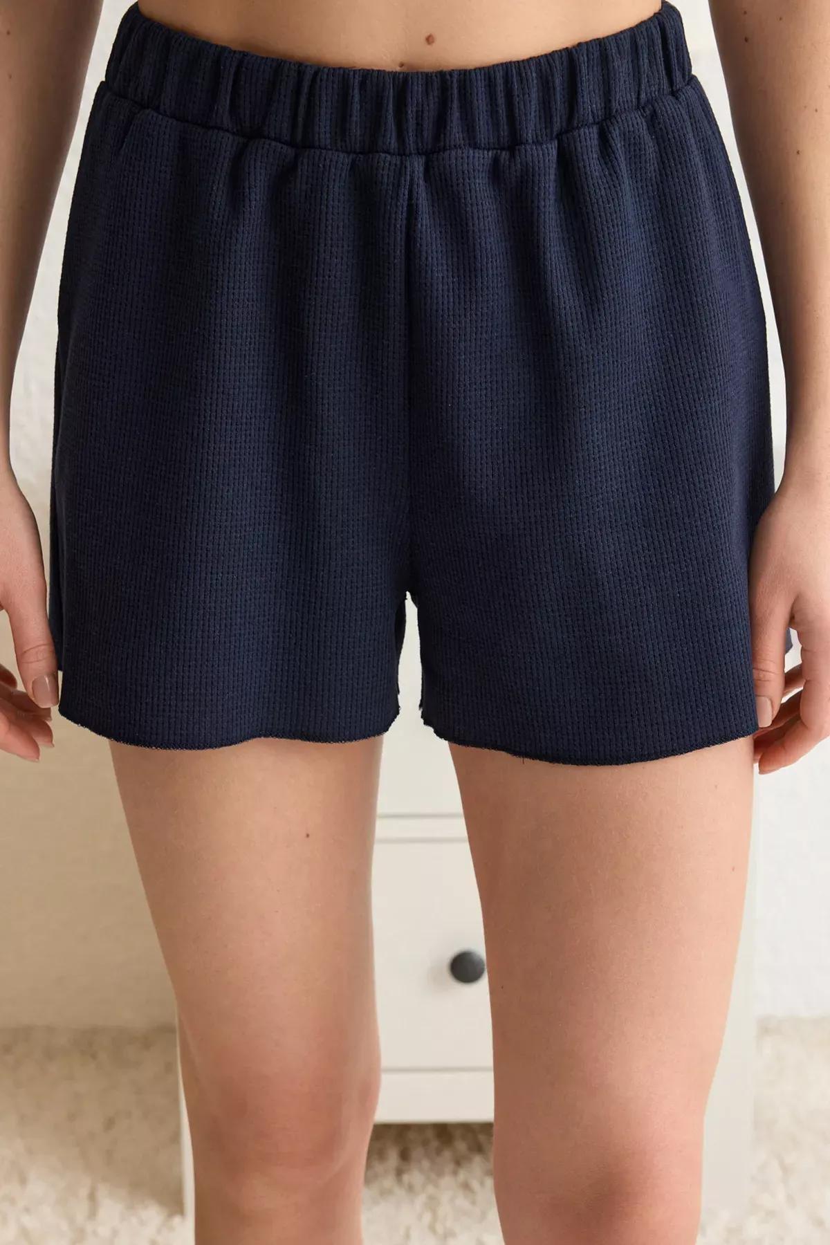 Navy Collar Detail Waffle Pajama Set with Shorts, Navy blue, large image number 4