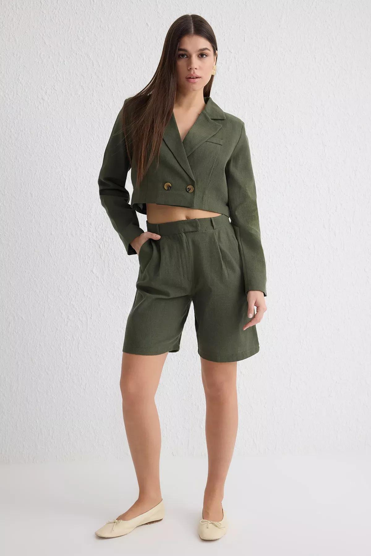 Green Linen Look Woven Bermuda Shorts, , large image number 1