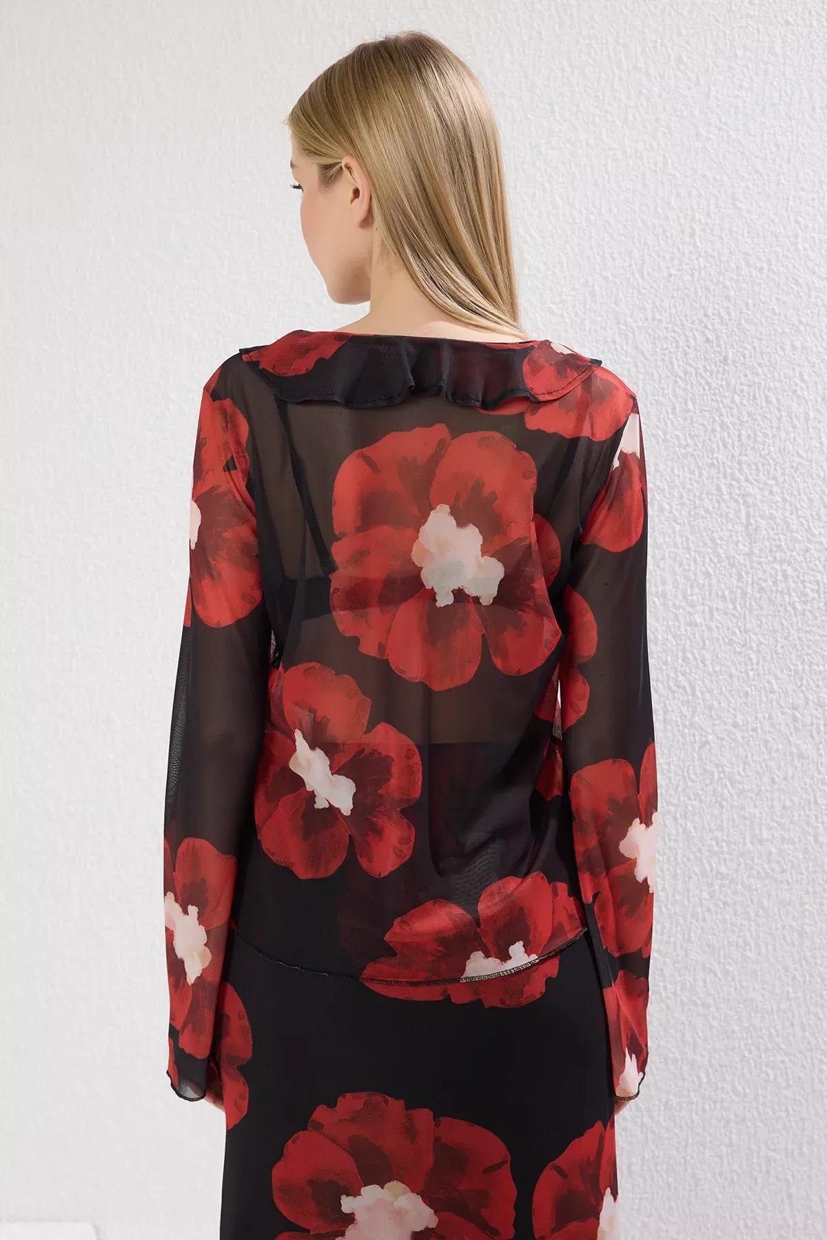 Red Floral Tulle Knit Blouse, Very colorful, large image number 3