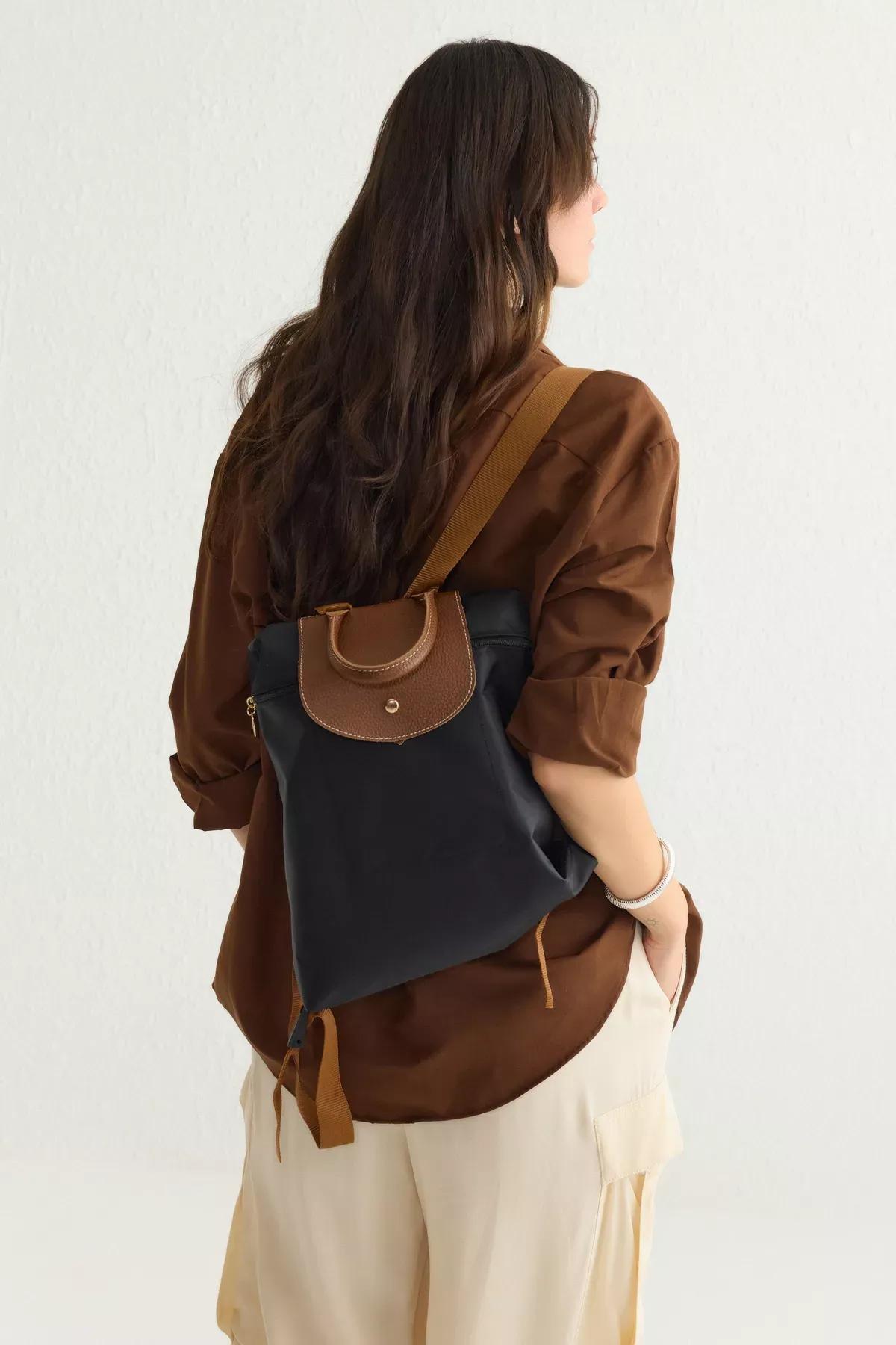 Black Zippered Snaped Closure Backpack, BLACK, large image number 0