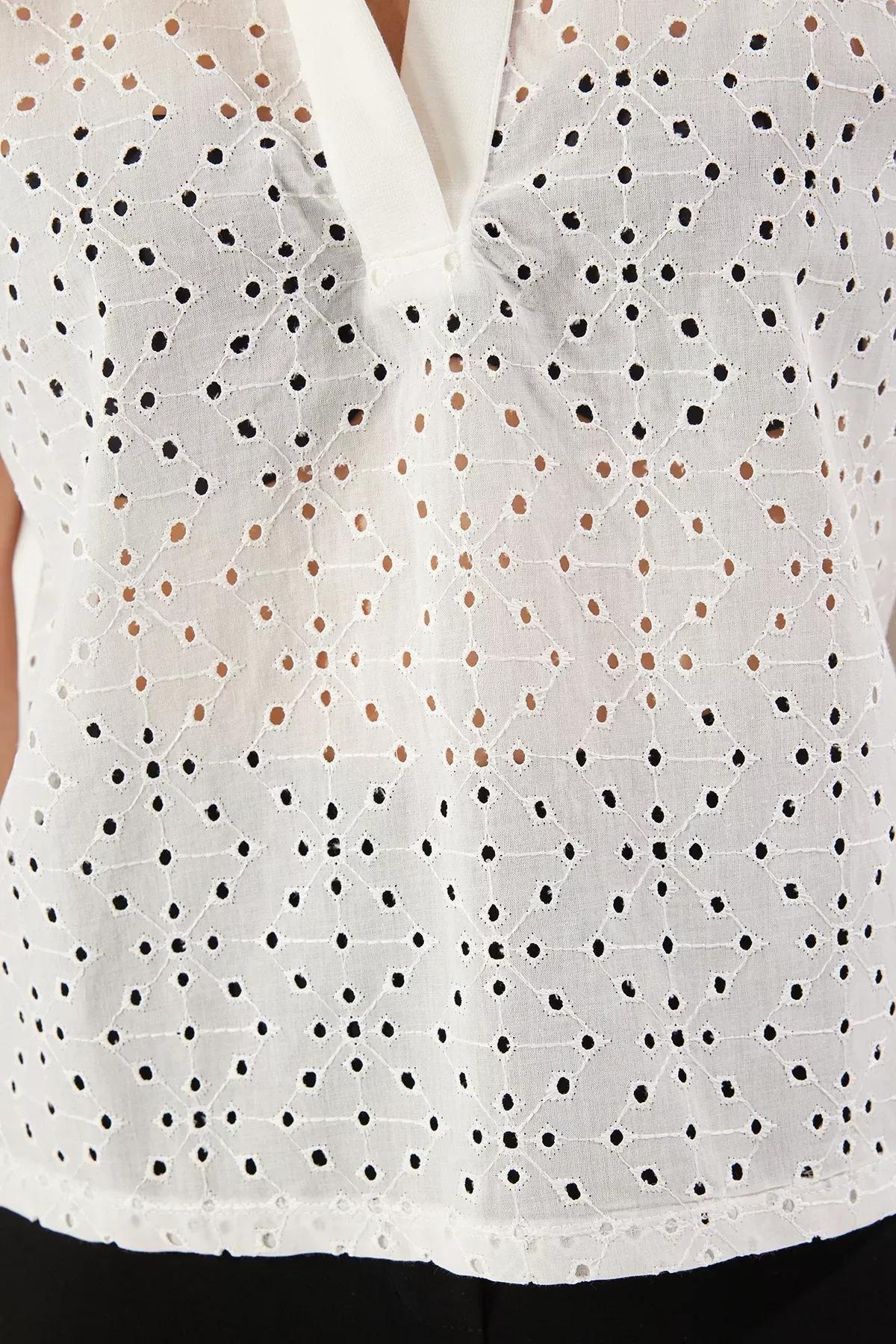 White Embroidered Relaxed Blouse, White, large image number 3