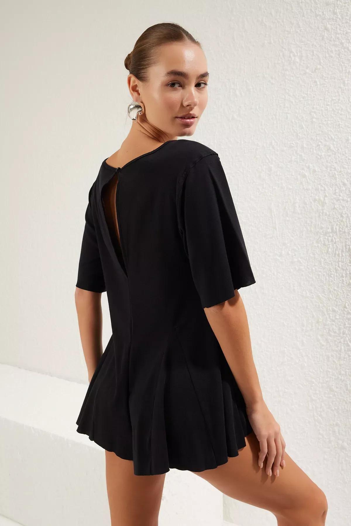 Black Oversize Knit Jumpsuit, BLACK, medium