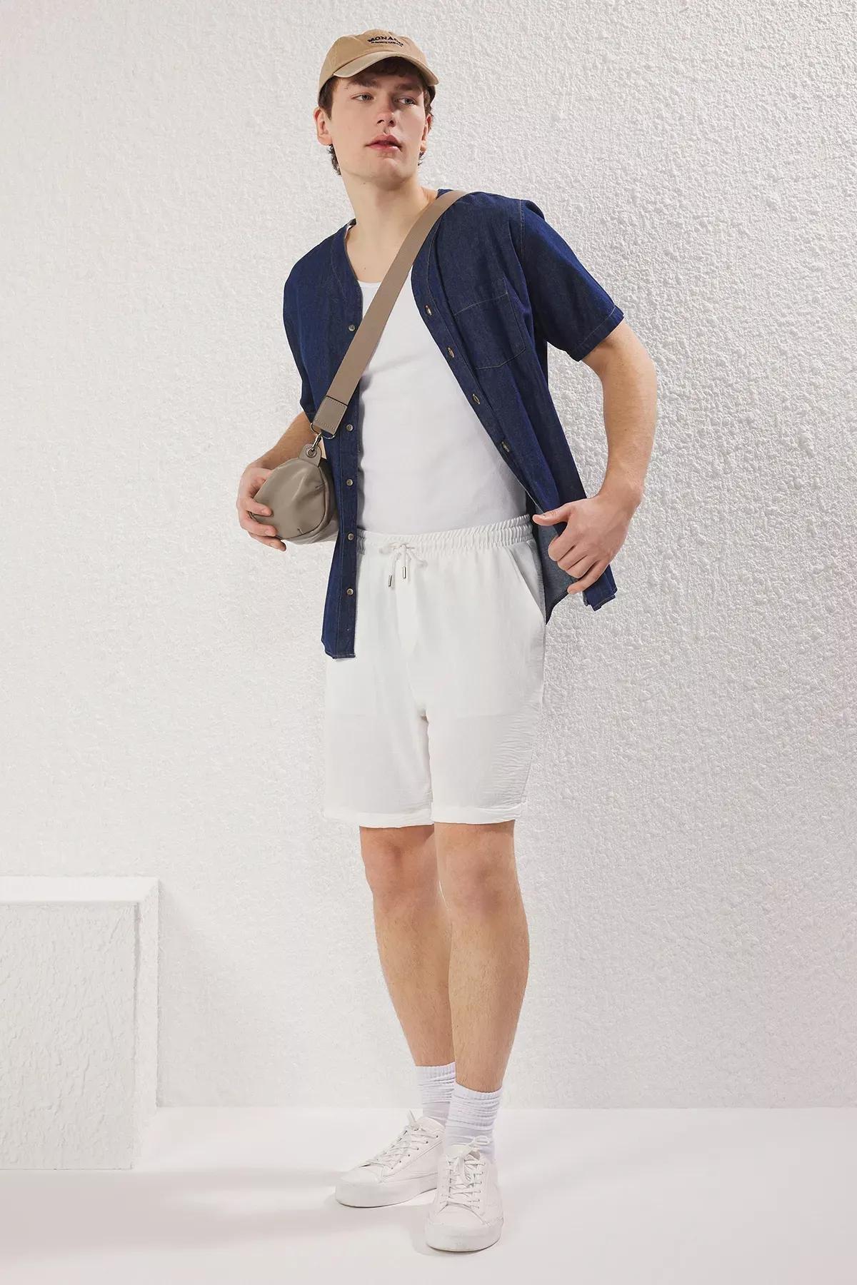 White Oversized Linen Shorts, , large image number 0