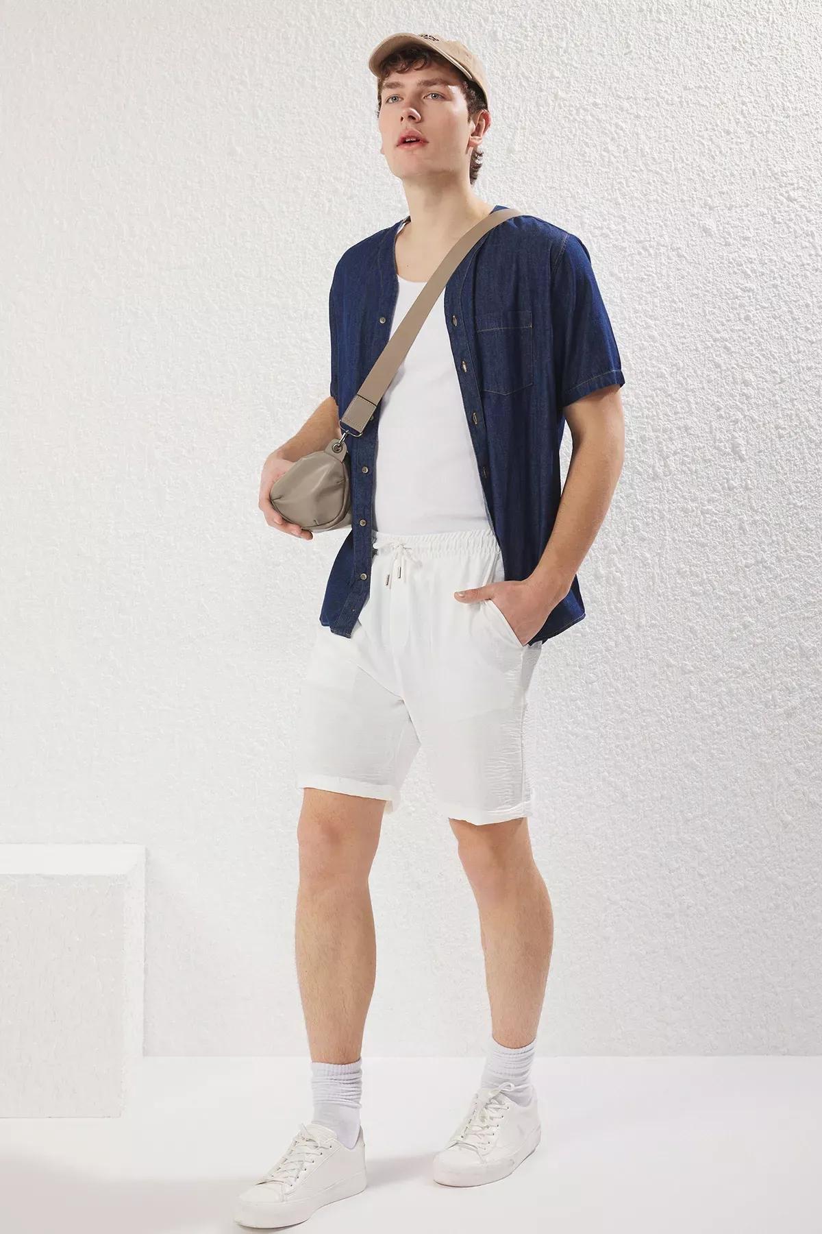 White Oversized Linen Shorts, , large image number 1