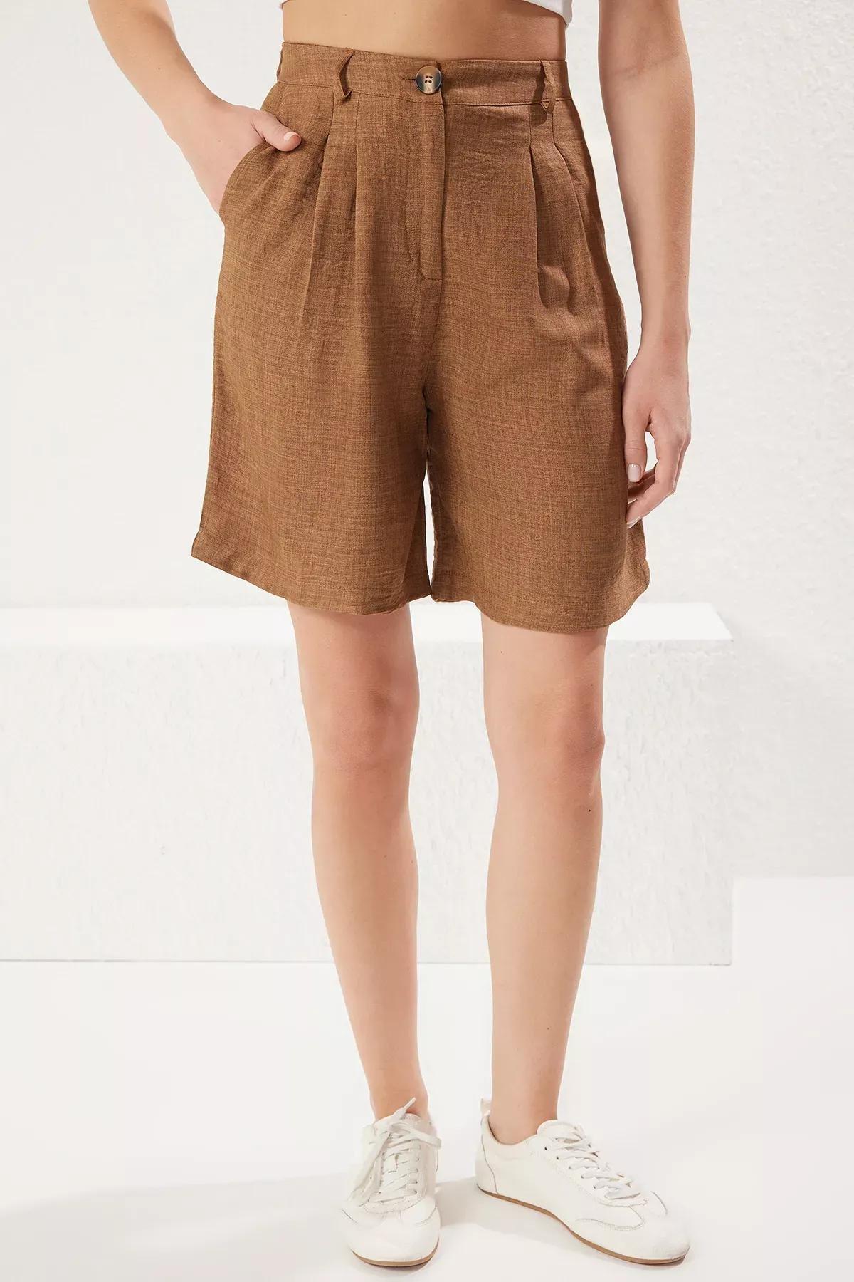 Brown Wide Leg Linen Shorts, , large image number 2