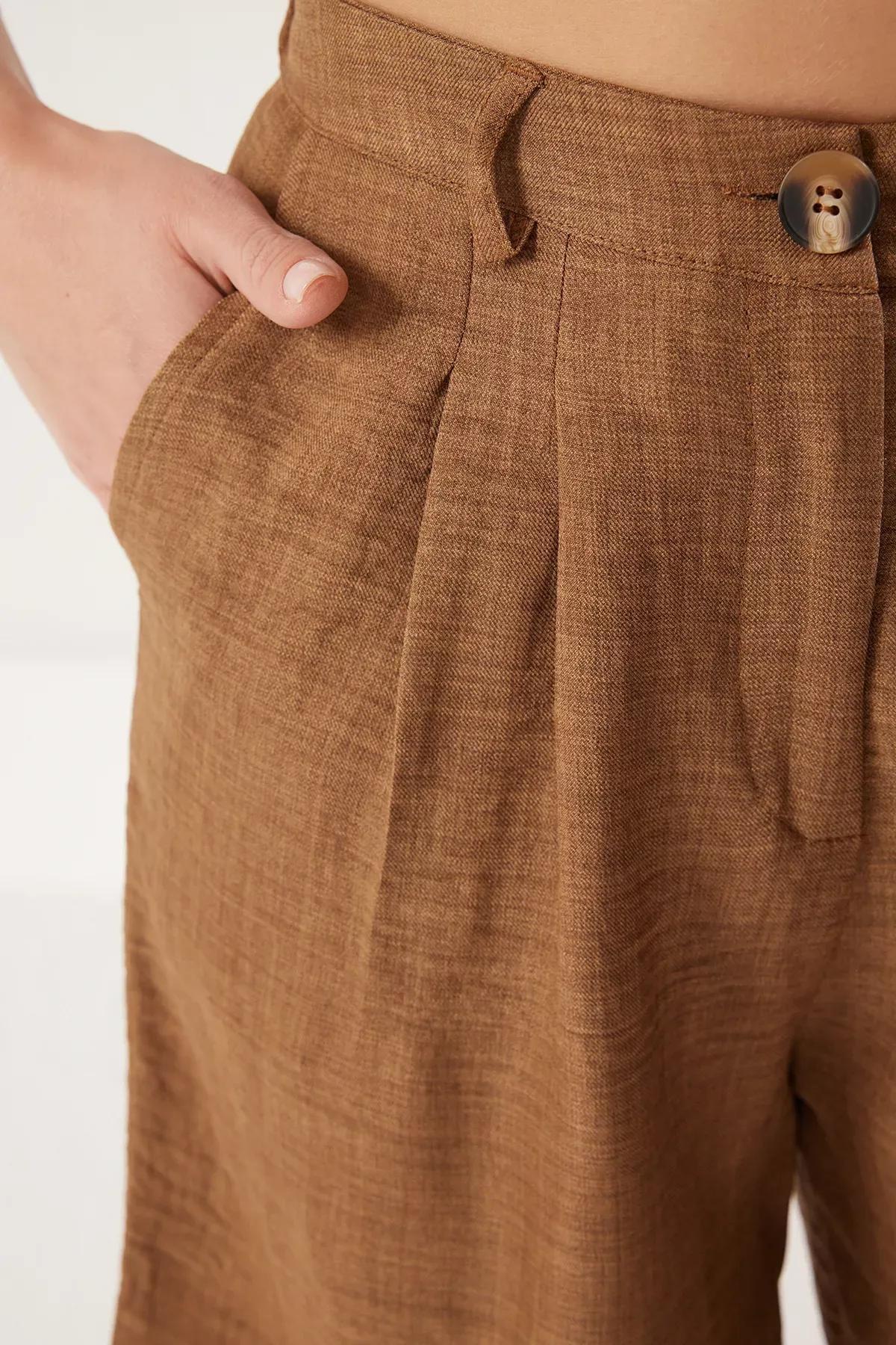 Brown Wide Leg Linen Shorts, , large image number 3
