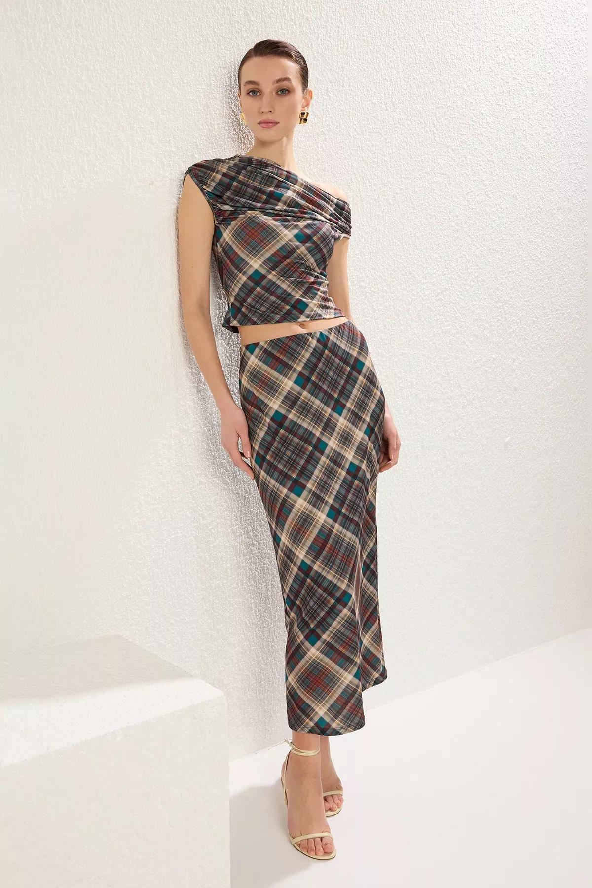 Multicolour Plaid Gathered Asymmetrical Co-Ord Set, C101_7382, large image number 1