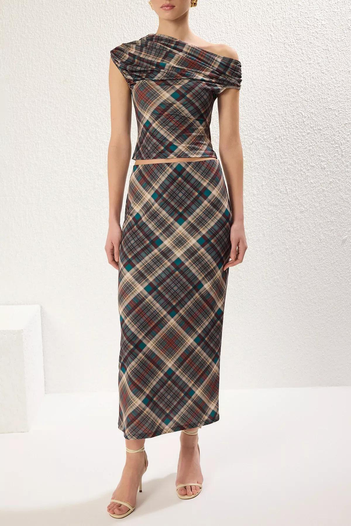 Multicolour Plaid Gathered Asymmetrical Co-Ord Set, C101_7382, large image number 2