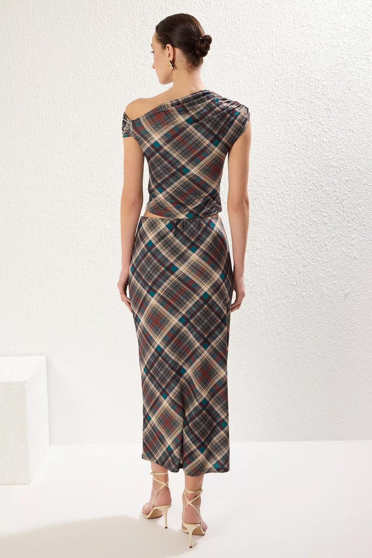 Multicolour Plaid Gathered Asymmetrical Co-Ord Set, C101_7382, large image number 4