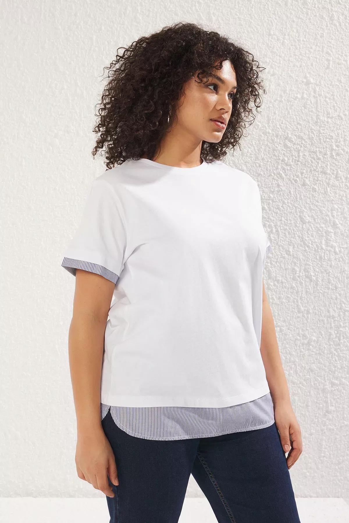White Collared Striped Knitted Plus-Size T-Shirt, , large image number 0