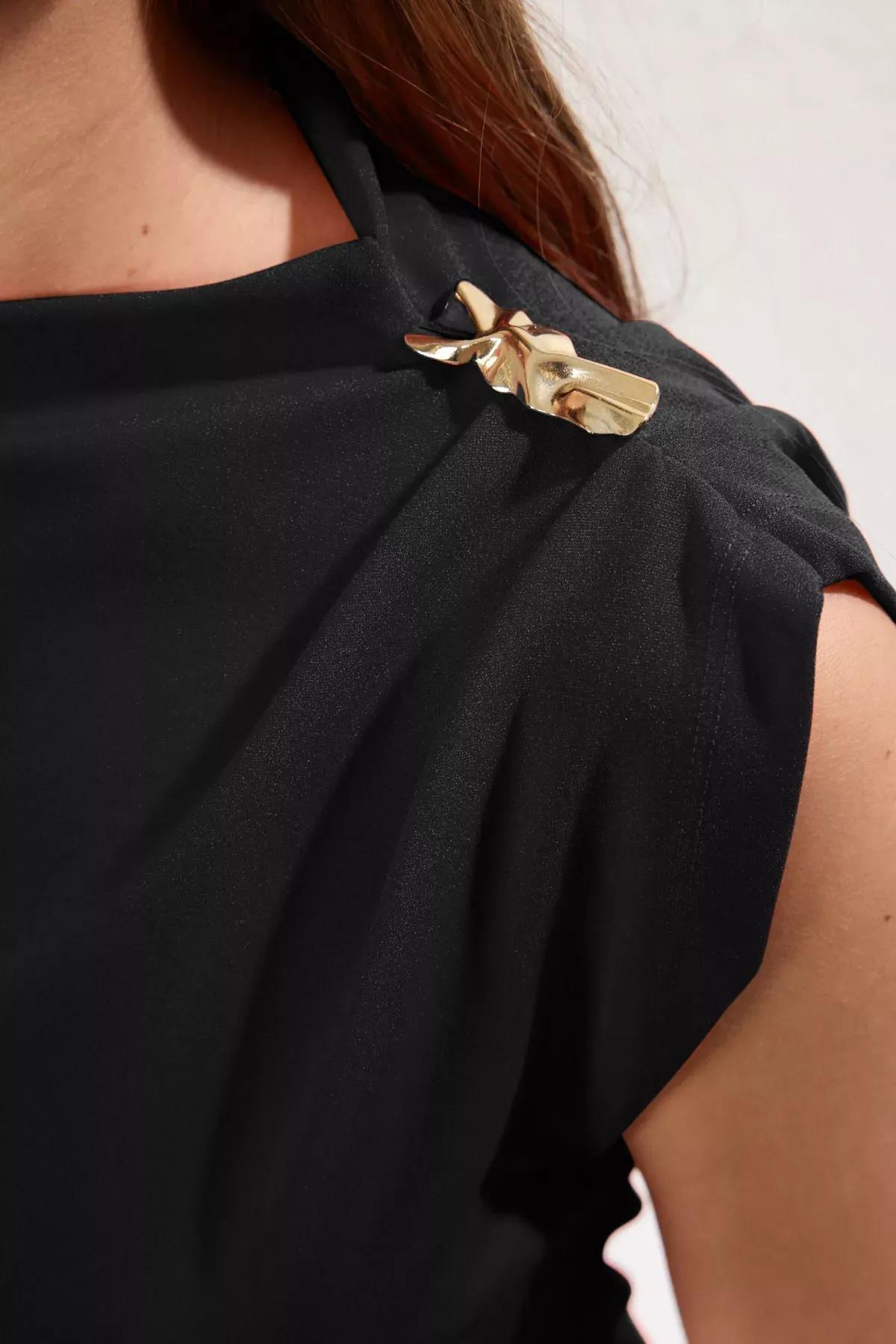 Black Draped Knit Blouse, , large image number 3