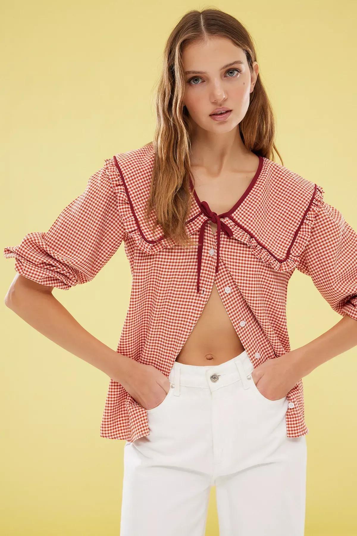 Red Embossed Gingham Shirt, Tile, large image number 0