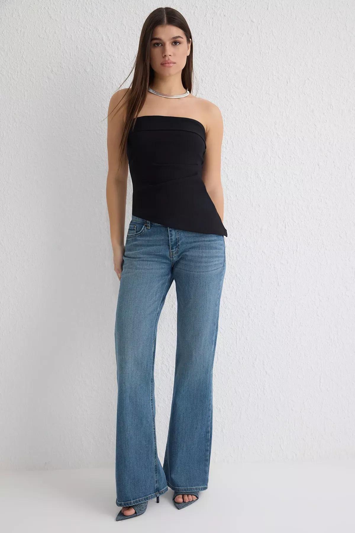 Black Strapless Asymmetric Cut Blouse, , large image number 0