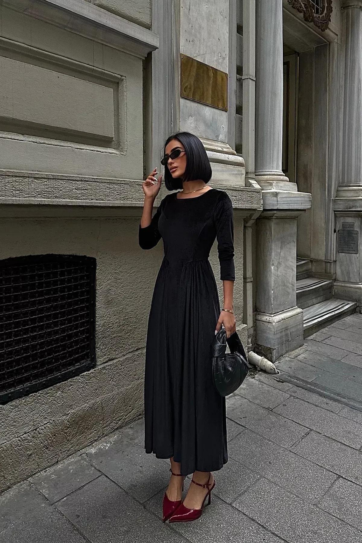 Black A-Cut Velvet Knitted Dress, , large image number 0