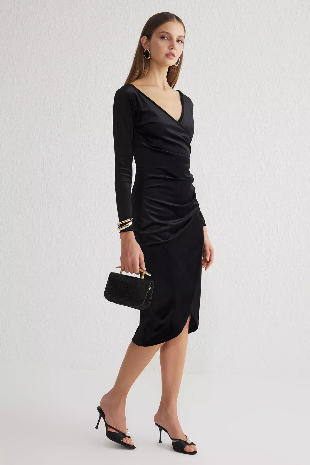 Black V-Neck Velvet Knitted Dress, BLACK, large image number 1