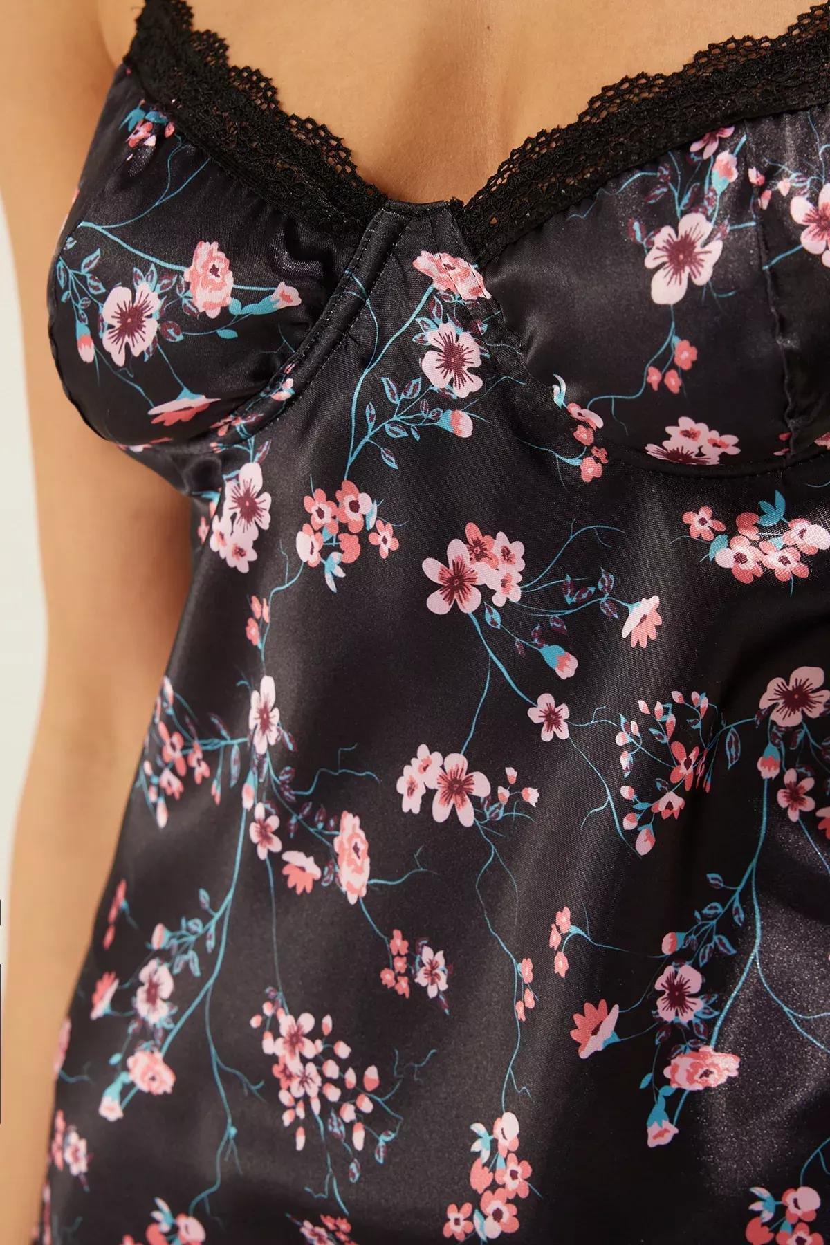 Black Multicolor Floral Lace Satin Nightgown,, , large image number 3