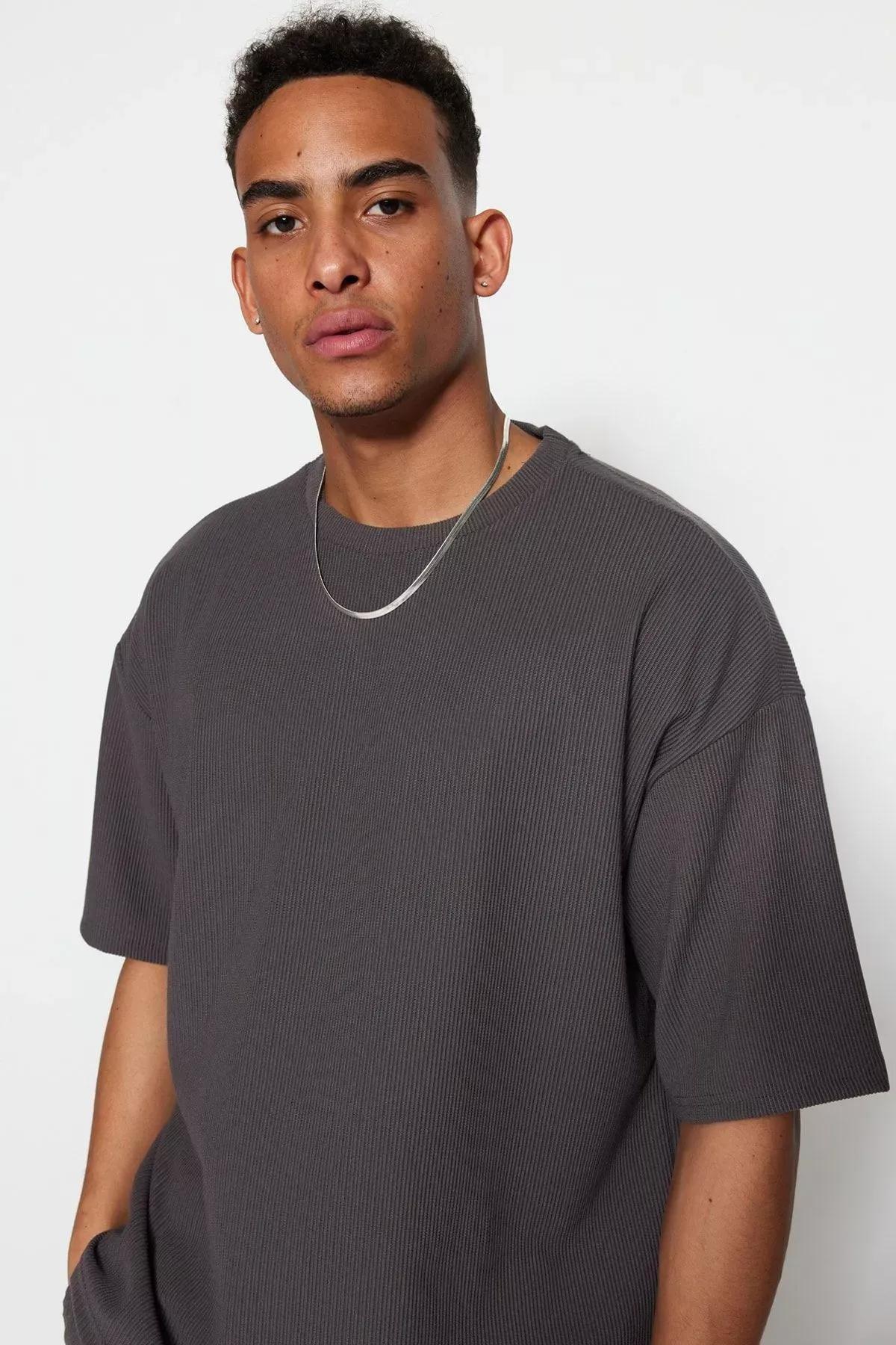 Grey Plus-Size Ottoman T-Shirt, , large image number 2