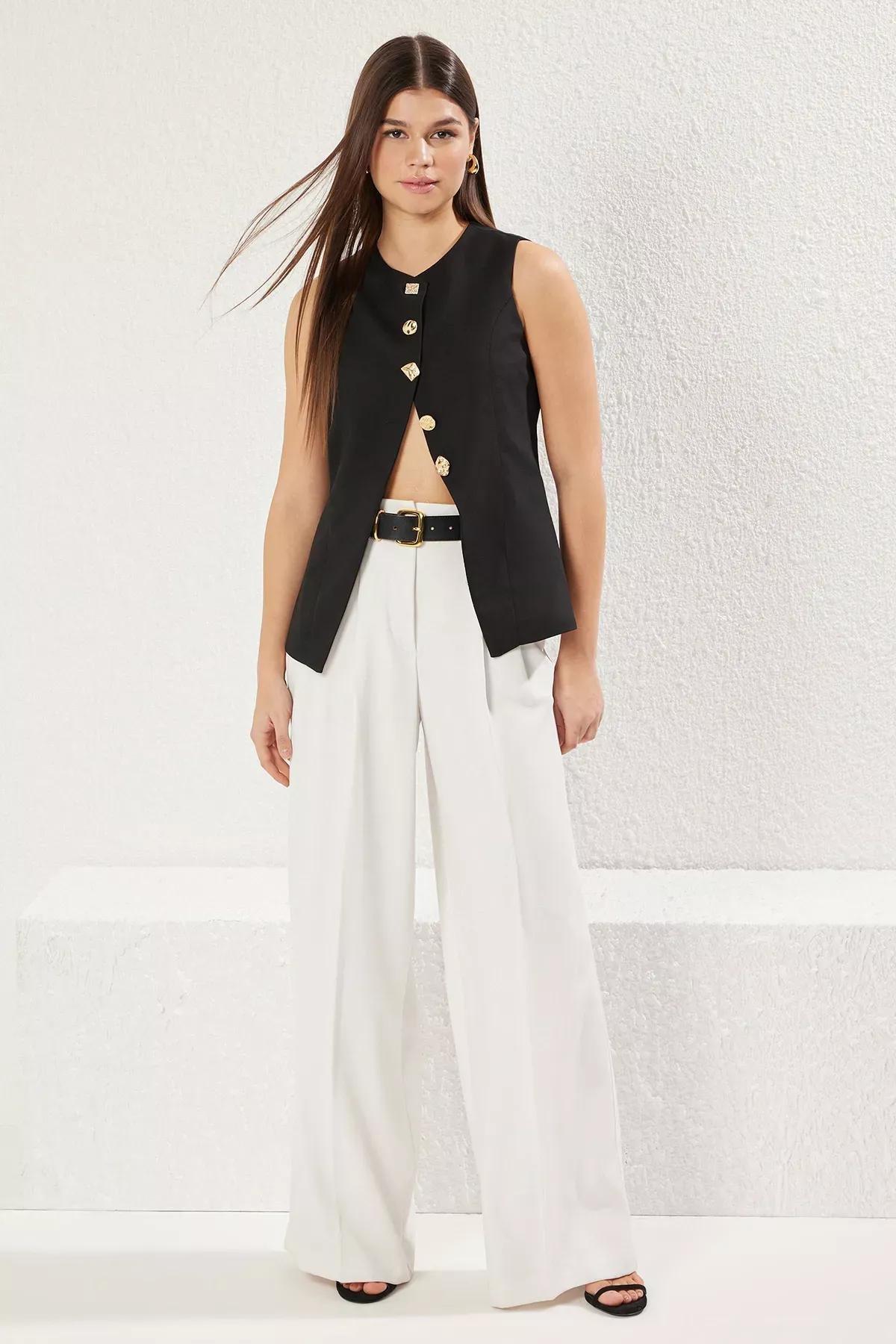 Black Crew Neck Vest, BLACK, large image number 1